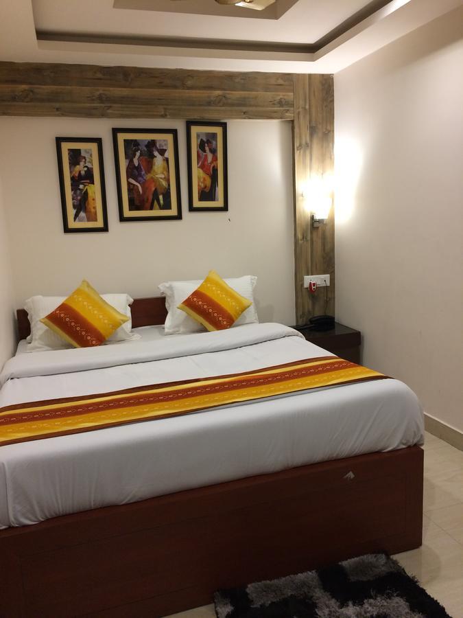 Breeze Hotel 西里古里 外观 照片